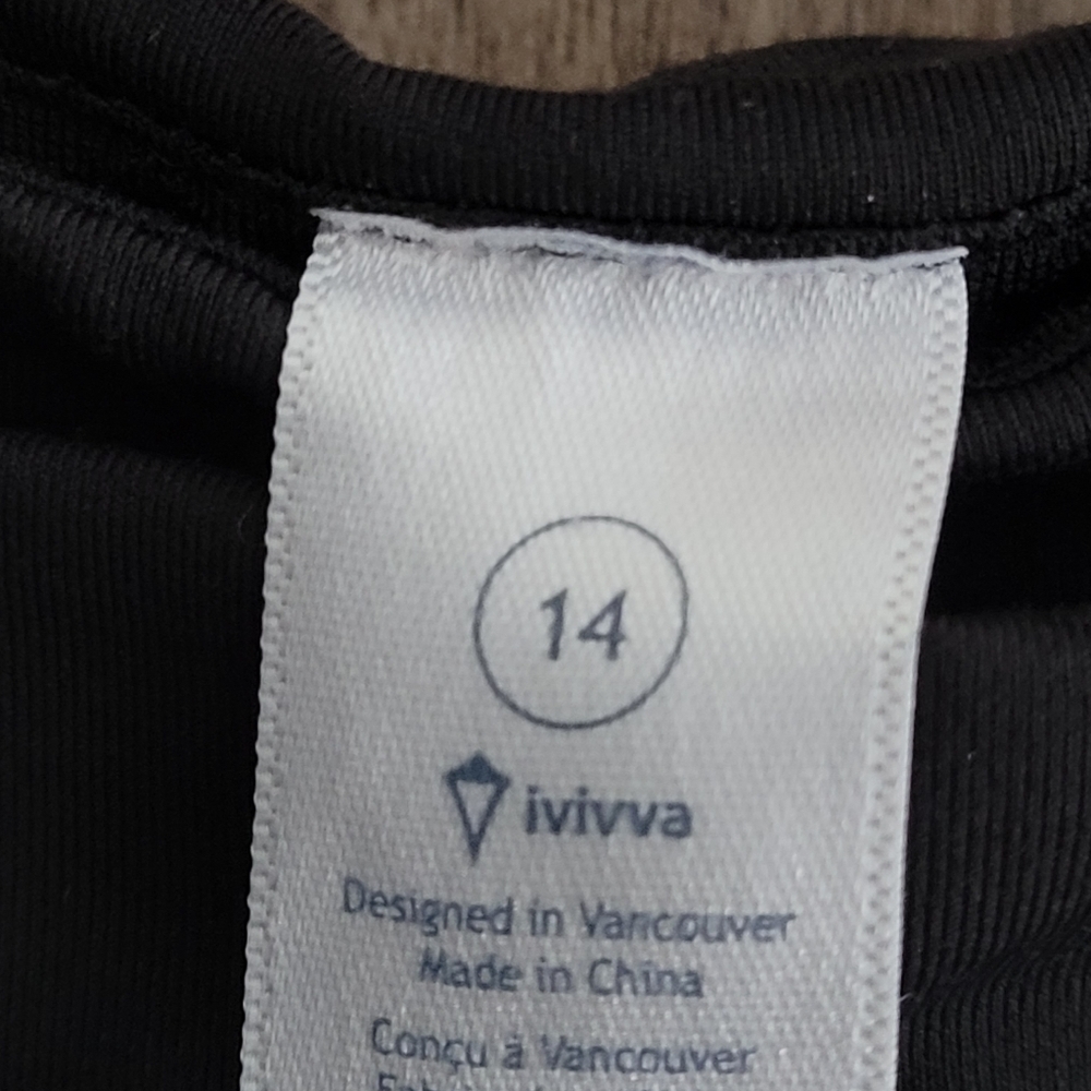 Ivivva Leggings (Graffiti Design*) - Picture 2 of 3